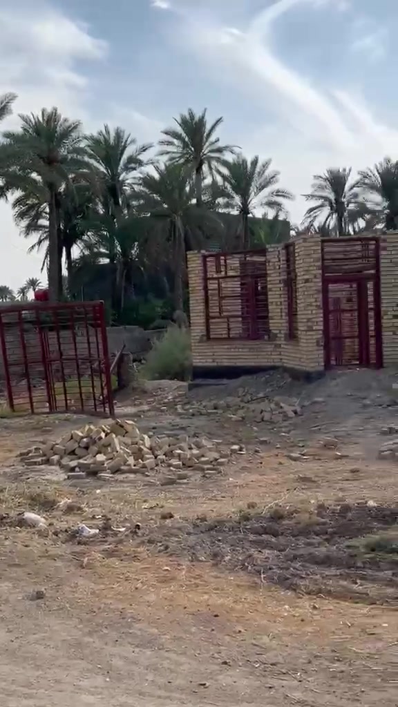 هيكل ومشتمل • ١٣٩٢م • البعلوان