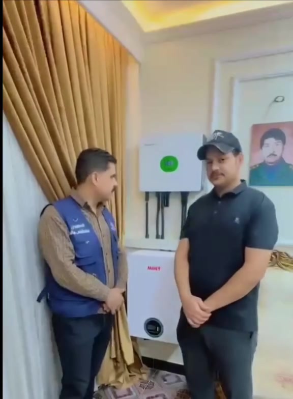 تم بحمد الله تنصيب منظومات طاقة شمسيه من قبل شركه الطاقه الشمسيه النظيفة  
 
في محافظة بغداد/منطقه الكماليه 
في دار اليوتيوبر #ابوـفطومهـوحسوني 
.... 
قدرة المنظومة:
♦️12 أمبير نهاري 
♦️12أمبير ليلي 

مكونات المنظومة:
1. البطاريات #ليثيوم 10كيلوواط نوع #must عدد الدورات 8000دوره أعلى فئه bms
 ضمان  5سنوات وعمر افتراضي أكثر من 15سنوات

2. الألواح الشمسية:
♦️ ألواح #jinko واط عدد6 حجم 620واط
♦️ ألواح.ذات وجهين وذات كفاءة عاليه 
♦️  15 سنة، وعمر افتراضي يصل إلى 40 سنة.

3. الإنفرتر:
♦️ إنفرتر #growattحجم 6كيلو دبل mpptقابل للتطور حتى 27امبير 
♦️ ضمان لمدة 2سنه استبدال وعمر افتراضي أكثر من 10سنه

4. هيكل الألواح:

♦️ مصنوع من الحديد #المغلون المقاوم للصدأ لضمان المتانة.

التشغيل والصيانة 🛠️

♦️ المنظومة تعمل 24 ساعة يوميًا مدى الحياة دون مصاريف إضافية.
♦️ الصيانة الوحيدة المطلوبة هي غسل الألواح الشمسية بالماء كل بضعة أسابيع.

الضمان شامل لجميع مكونات المنظومة

للاستفسار الاتصال على الرقم
مهندس مصطفى ☎️‏‪***********

https://www.facebook.com/profile.php?id=100089663370847&mibextid=wwXIfr
