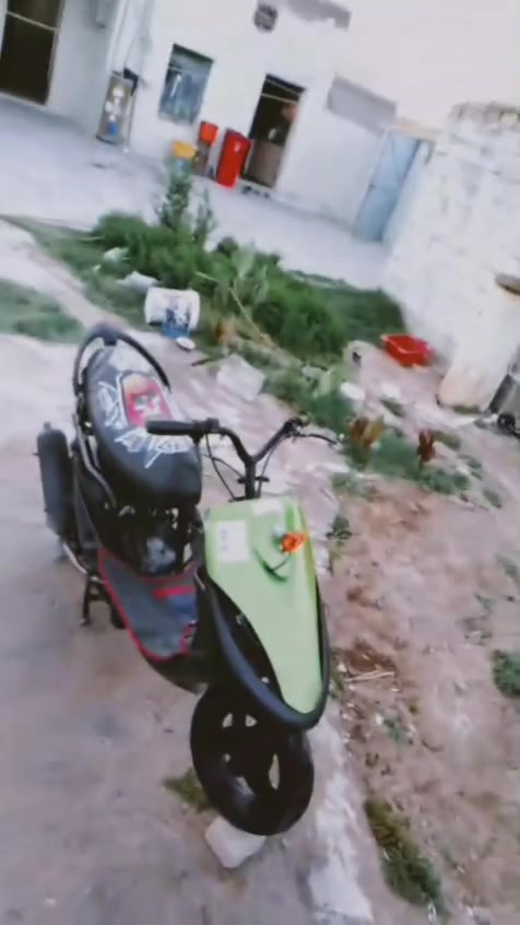 ماكس عدله مال لعب الدراجه نضيف وخير من الله مكينتها بلادي دراجه بلعافيه ع الياخذها سعرها 400 وبيها مجال بسيط كلش جماعة ال300 اعبرو المنشور مكاني ناصريه قضاء النصر هاذه رقمي  *********** واتساب فقط ما بي اتصال هاذه للي يتصل***********
