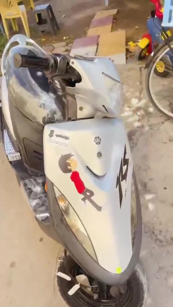 سلام عليكم دراجه ماكس عدله نضيفه ما بيهه اي عطل تعال كبع وخذ والسعر ٦٠٠ وبيهه مجال تواصل عله هاذا الرقم ***********
