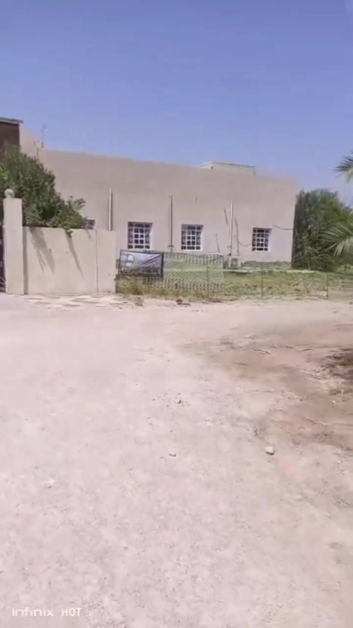 بيت زراعي • بين الناصرية والغراف • ٢٨٠٠م