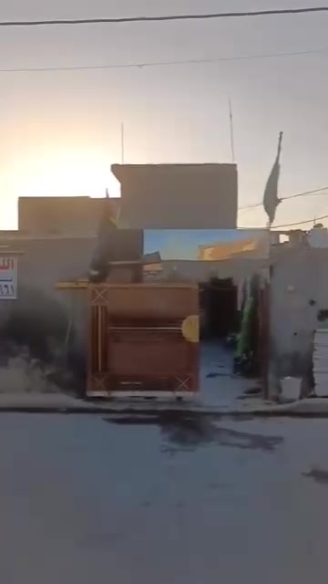 السلام عليكم بيت ٢٠٠ متر              ( بلوك  اساس طابومك ) بشارع ابو علي فرع عشره متر تبليط مجاري  من تعبر فرع اسواق سامي الفرع الي بعده غرفتين ومنورين وحمامين خارجي وداخلي مدخلين مكيش ونظيف  مثل ماواظح بلفيديو  رقم صاحب الدار  *********** وات ساب
