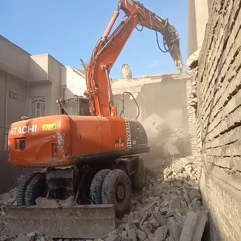 هدم • رفع الانقاض • بغداد