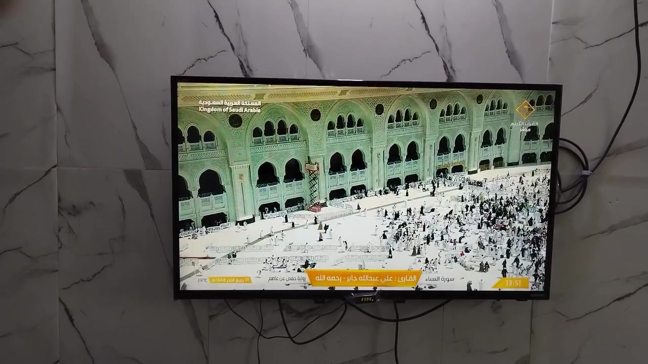 السلام عليكم ورحمة من رخصة الادمن شاشة بلازمة نوع سمارت اندرويت حديث فول مواصفات أنترنيت وألوان زاهيه وجميلة حجم ٤٠ السعر ١٥٠ اوبي مجال عنواني جميلة شارع العقيلة زينب موبايل *********** واتساب أو اتصال
