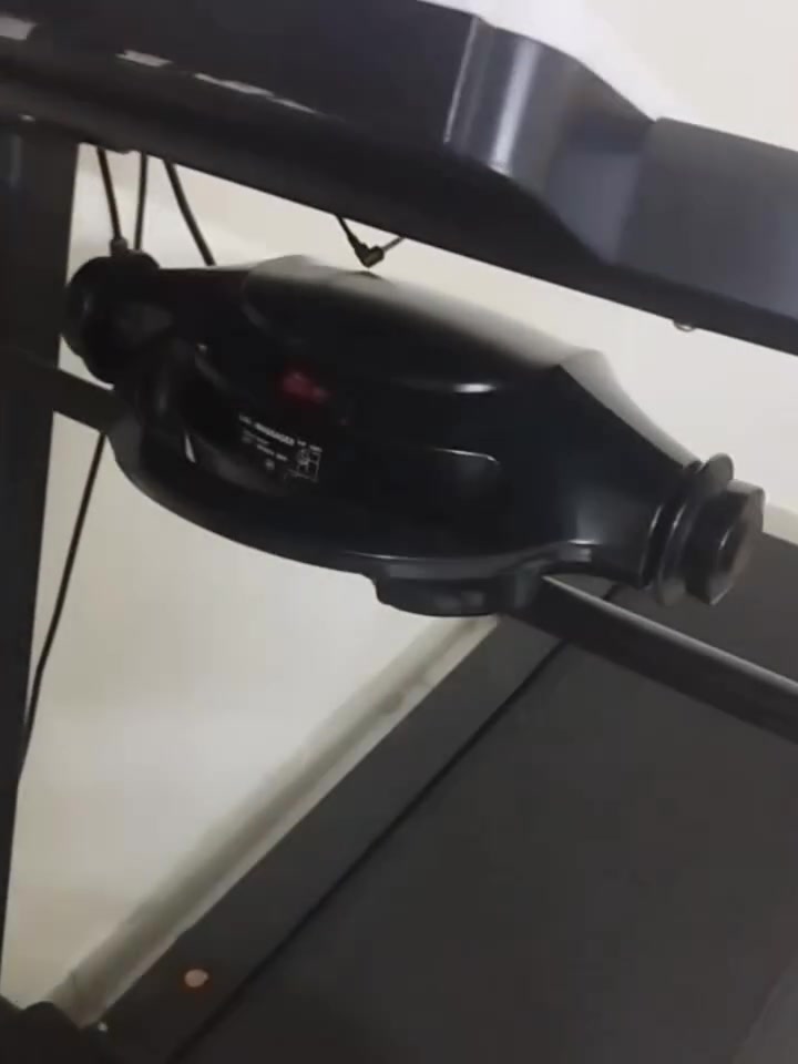 جهاز جري • نضيف • مستعمل خفيف