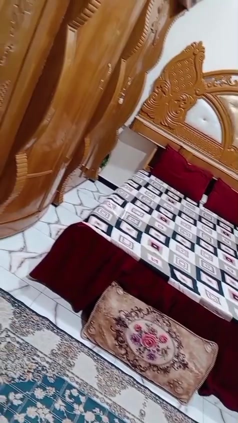 غرفه عراقيه السعر 700وبيها مجال عنواني البصره الزبير 
***********
