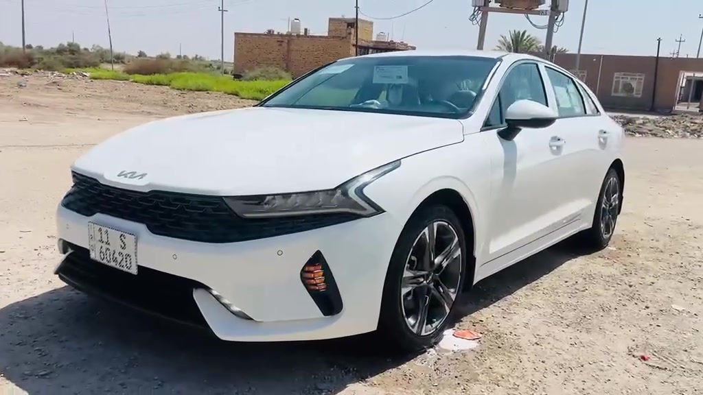 السلام عليكم كيا K5 موديل 2023 سياره على وضع الشركه شركه دوليه رقم بغداد تحويل ثاني يوم سياره فول واحد على واحد رادار حساسات اماميه خلفيه ليزر شنطه ماشيه 45 ذكيه تشغيل من بعد تحكم ستيرن مرايا شفط تبريد بيانو تبريد قطعتين بصمه كاميرا خلفيه كفاله عامه مكان السياره ذي قار مركز ***********
