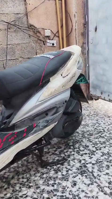 سلام عليكم سكنس فحل نوزل الدراجه كامله مابيه اي نقص فقط تشبول واكف بغداد الحسينيه مال الرشديه ***********
