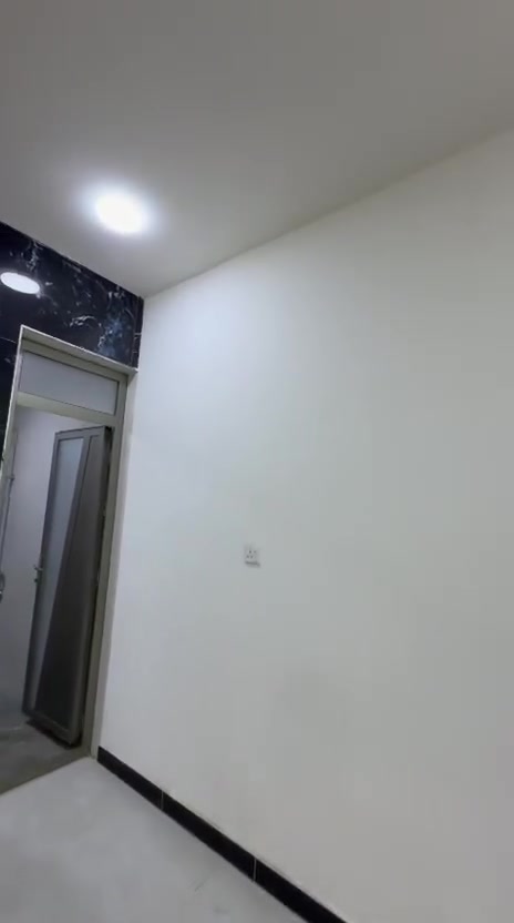 🏡 شقة للإيجار – المنصور / حي دراغ

🏢 شقة حديثة – طابق أول
🏠 غرفتين نوم (وحدة ماستر) + صالة + مطبخ + حمام
👨‍👩‍👧‍👦 مناسبة للعوائل أو الطالبات
💰 الإيجار: 750 ألف (سعر مناسب)
📞 للأستفسار : ***********
