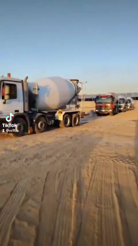 مستعدين صب وسقل ب الهليكوبتر 

كافة أنواع الصب 
دوائر حكوميه 
ساحات  
ومدارس صينيه
جملونات 
شغل درجة اولئ  كافة أنحاء العراق   تواصل واتساب ***********
