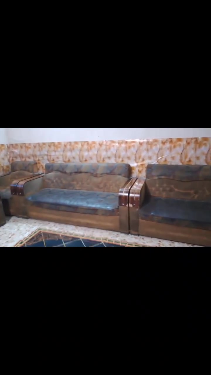 سلام عليكم عندي هذه التخم الي محتاجه يجي ياخذه العنوان/الحريه يم بيت شاطي رقم الهاتف /***********
