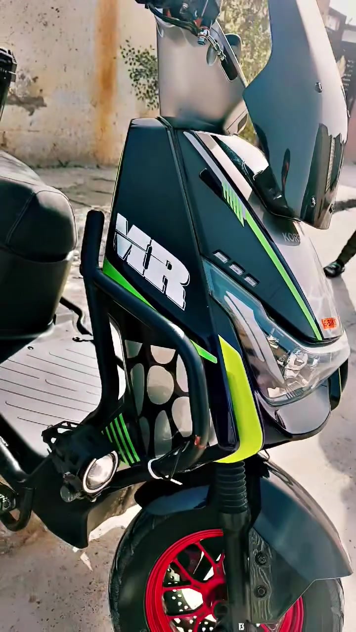 للبيع دراجه شحن كوريا MR الدراجه نضيفه كامله من كلشي مابيها اي شي نقص بطاريات علا فحص تشغل عن بعد تشغيل كرت الدراجه 2026 تاخذها بمجرد بس تفحص البطاريات السعر 700 وبيها مجال للطيبين او مراوس اب ايراني 2025 او 24 او 23  مكاني الفلوجه حي المعلمين للاستفسار *********** بي واتساب اذا ماجاوبتك تعالي خاص ورجائأ لاحد يكسر بيها....
