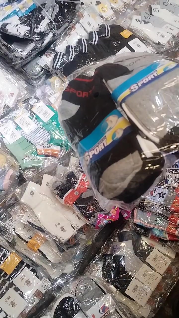 تشكيلة من الجواريب الرجالي والاطفال ولادي بناتي
بكل القيسات من عمر سنة الى عشر سنوات 

✅ رجالي ربع سعر الدرزن 3 / العدد 12
✅محير شبابي سعر الدرزن 3/ العدد 12
✅اطفال شعبي سعر الدرزن 2500/ العدد 12
✅ولادي بناتي الاصلي سعر الدرزن 3.5/العدد 10

للطلب مراسلة الواتساب ***********

تلكرام 
https://t.me/alyasre_5
