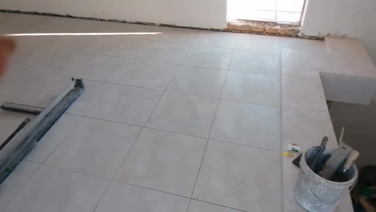 خلف سيراميك عمل درجه فوك لئوله شرط ستلام مهندس ***********
