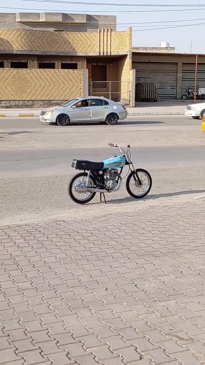 السلام عليكم دراجه نامه للبيع دراجه كل شي ما ناقصها السعر 450 المكان الناصريه اسكان الصناعي رقم التواصل***********
