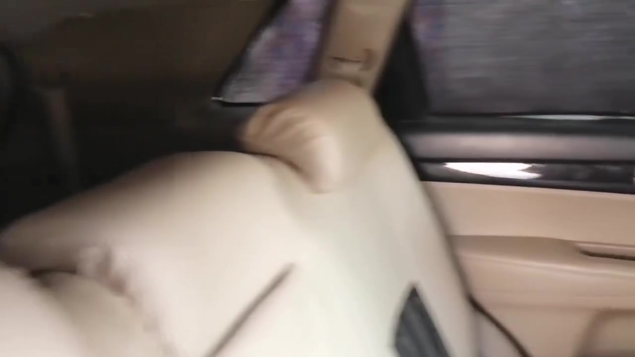 للبيع سيارة سورنتو ١٣ شكل ١٤خليجي فول ١/١ سيارة بصمه اربع كامرات تحكم ستيرن سياره /٦ سلندروبنرامه فتحتين بلقماره سبعه راكب تحويل ثاني يوم هوايه بيه مواصفات سيارة متجايه خفيفه ابيعك حزام كير ومكينه عله الشرط لغود شواصي مكفولات سعره ١٢٧وبيه مجال قليل الاستفسار *********** مكان السيارة الديوانية قضاء السدير
