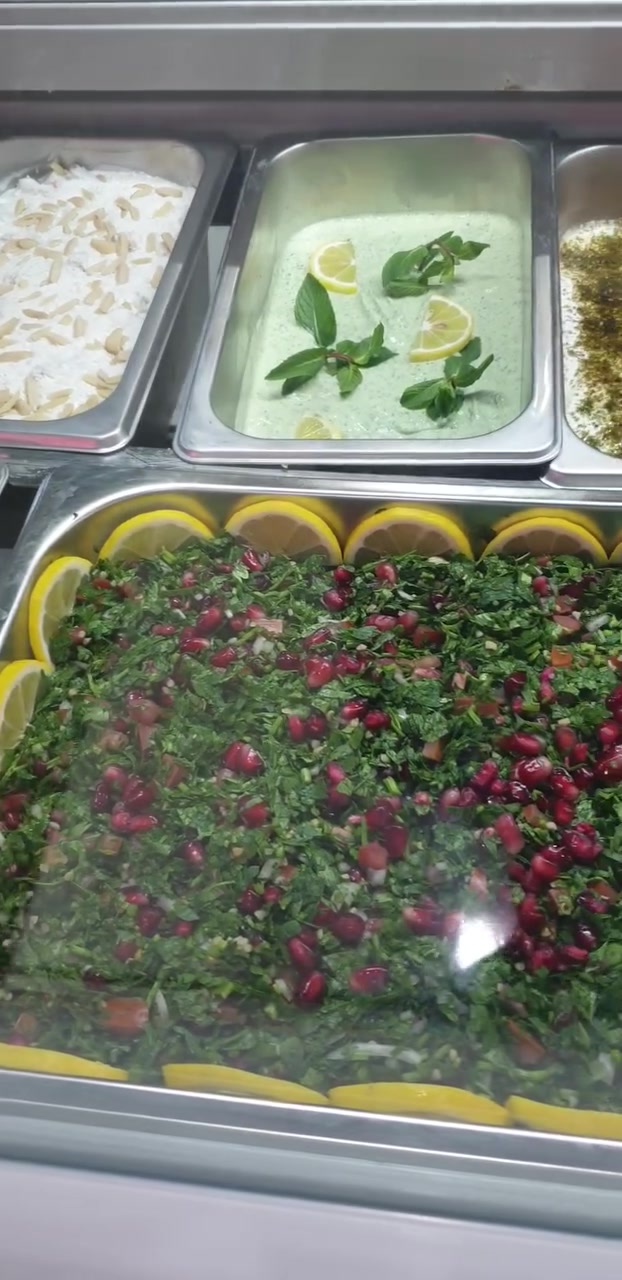 شيف مقبلات متفرغ وشغلي حسب الطلب.😊 سكني كربلاء واشتغل باقي المحافظات حسب الاتفاق 
للتواصل ***********
