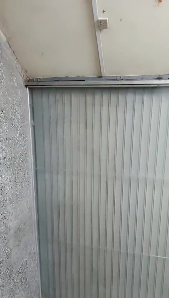 سندويش + كبنكات كل واحد ٤سبرنكات شغل درجى أولى وجامخانات ١٠ملم عدد ٢للبيع للاستفسار الاتصال بالرقم ***********
