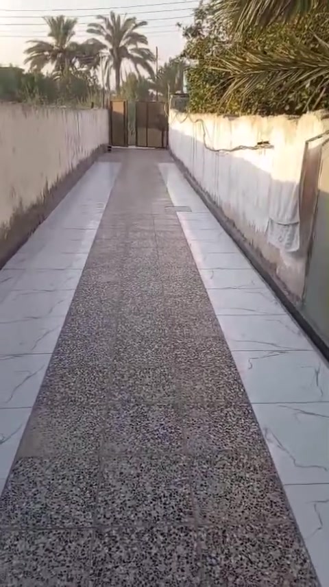 سلام عليكم
للبيــــــــــع دار طابوملك صرف زراعي شرط التحويل مساحه 400متر قرب الشارع العام
منطقة الجعارة قرب المستوصف ((بسعر 85))
للاستفسار الاتصال ***********
