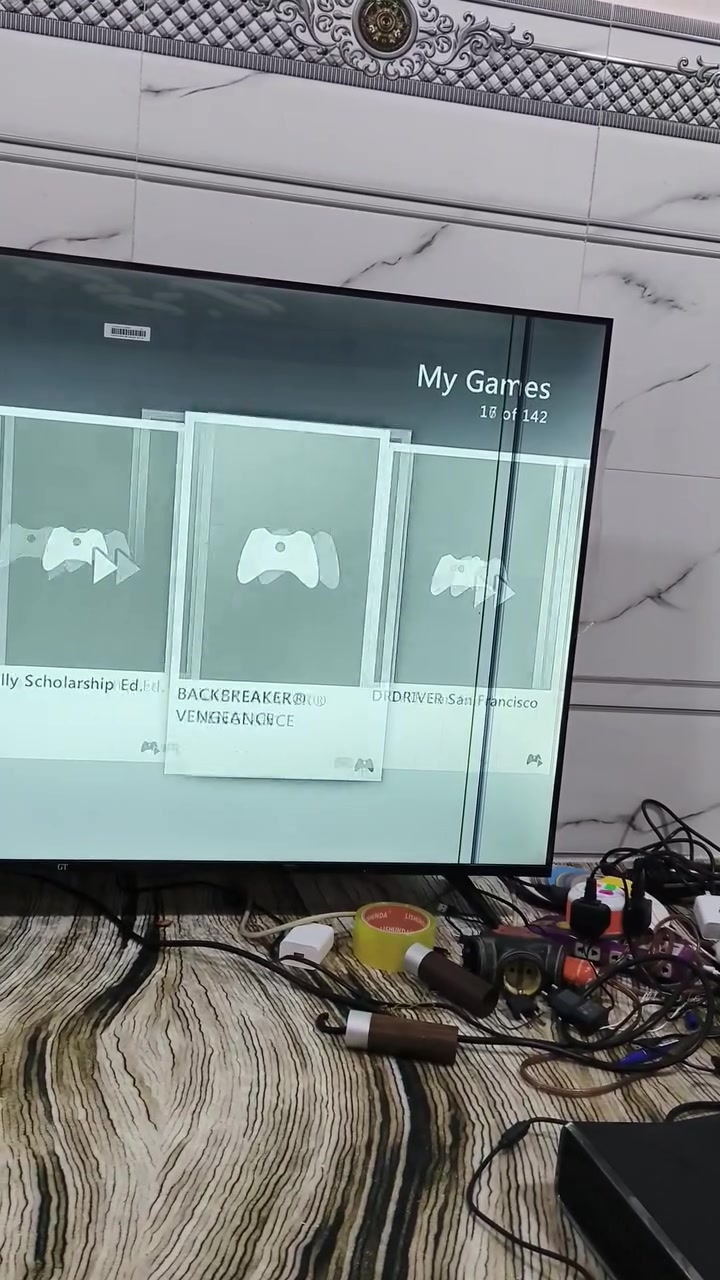 اكس بوكس ٣٦٠ • هارد ٢٥٠جيجا ١٤٥لعبة • ٢ جويستك اصلي