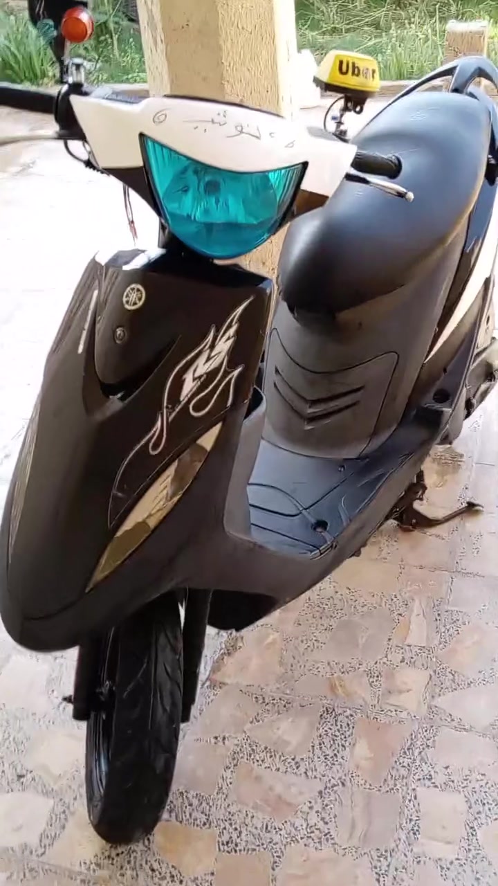 سلام وعليكم دراجه ماكس عدله وراق البيع مكفوله محرك برغي مامفتوح صار فتره من طالع من الوكيل بيت عاشور  العنوان العمارة دور نفط  وتفاصل داخل رقمي *********** وشراي بي خير ويدلل
