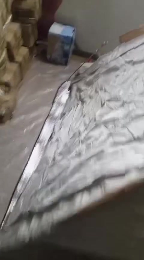 خيمه اوتماتيك مع عازل حراره سعره 35 وتساب *********** موجوده منه كميه
