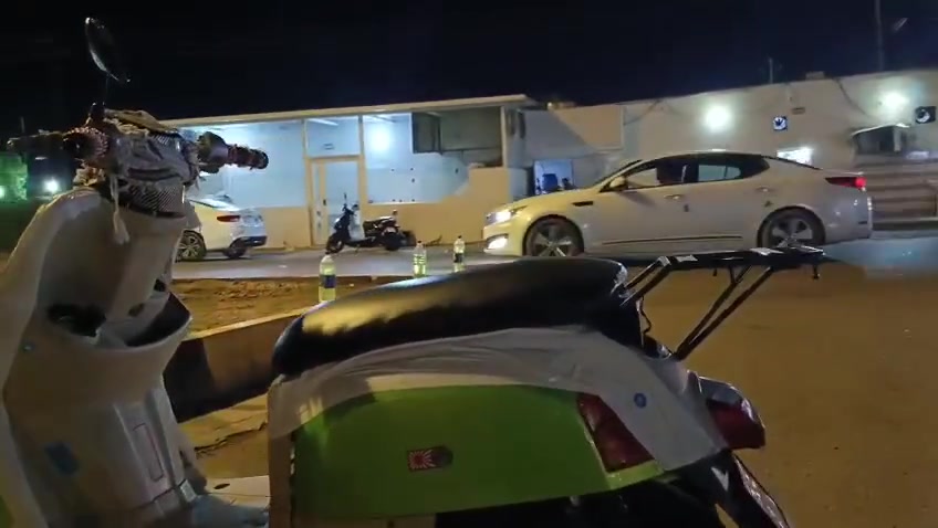 السلام عليكم دراجه لبيع سعر 500
📞‏‪***********‬‏
