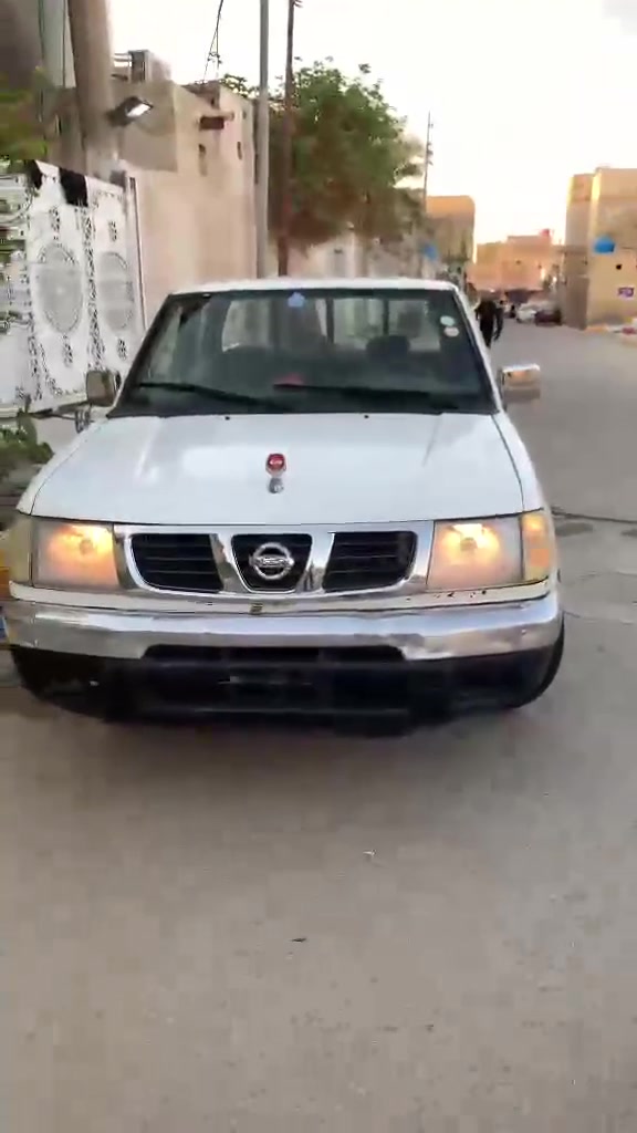 السلام عليكم نيسان موديل 2003 السياره جاهزه من كلشي ماعدى التبريد بس تربطه وتضغط غاز
المكينه والكير والشاصي والتكم  والكهربائيات كله شغال وبلاد وتخم تاير بالكارتون. ملاحظه تترقم بابل

السعر 48 وبيه مجال 

وكاله عامه بسمي    

علما السياره مزاد وزارة الداخليه

للتواصل: ***********
مكاني ناصريه مركز
متواجد خاص 
ابوعلي الغزي
