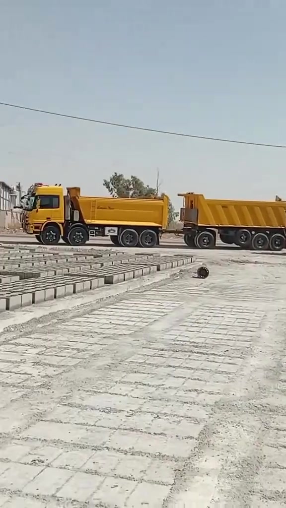 التصال على الرقم ***********

نص مكتوب في الصور:
- معمل بلوك حجى صفاء جودة عالية .. متانة تدوم بلوك درجة أولى وثانية مقاسات متعددة (15x20 - 15x40) توصيل لجميع مناطق ديالى وبغداد تحميل بالسيكس أو كرين معمل بلوك حجى صفاء
- +9647721750... بلوك بناء بجودة وأسعار منافسة - تجهيز ونقل لباب البيت تتوفّر لدينا جميع درجات البلوك وبقياسات مرتبة: الدرجة الأولى: طول 40 سم × عرض 20 سم الدرجة الثانية: طول 40 سم × عرض 20 سم الدرجة الثالثة: طول 40 سم × عرض 20 سم الستارة: طول 40 سم × عرض 15 سم خدمة النقل متوفرة إلى جميع مناطق ديالى وبغداد تحميل بال سكس أو بالكرين حسب طلب الزبون الكرين يوصل إلى القاط الأول والثاني لتسهيل تنزيل البلوك بمكان البناء. تجهيز كميات حسب الطلب تحميل سريع ومرتب نقل إلى موقعك
