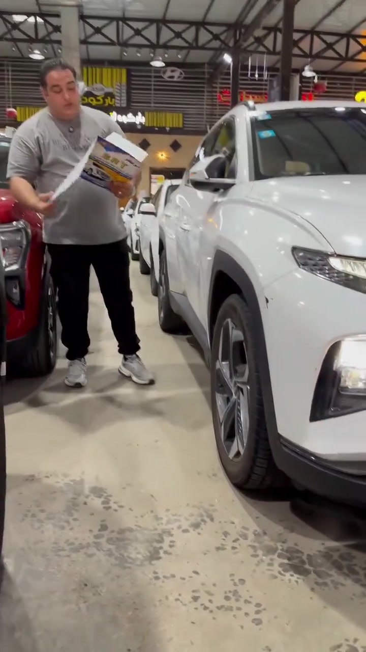 🚘🔥 توسان موديل 2023 📅 الخميس | 30/07/2026 ✨ جميع التفاصيل والمواصفات موضحة داخل الفيديو. 📞 للاستفسار: ☎ 6322 ☎ *********** ☎ *********** ☎ *********** ☎ *********** ☎ *********** ☎ *********** #Toyota #النترا #العراق #بغداد #سيارات_فخمة #محافظات_العراق #سبورتج #Avalon #اكسبلور #لانكروزر #هايبر #تاهو #سيارات_العراق #كاس_العالم #BYD #أفالون #fyp #Hybrid #سيارات
