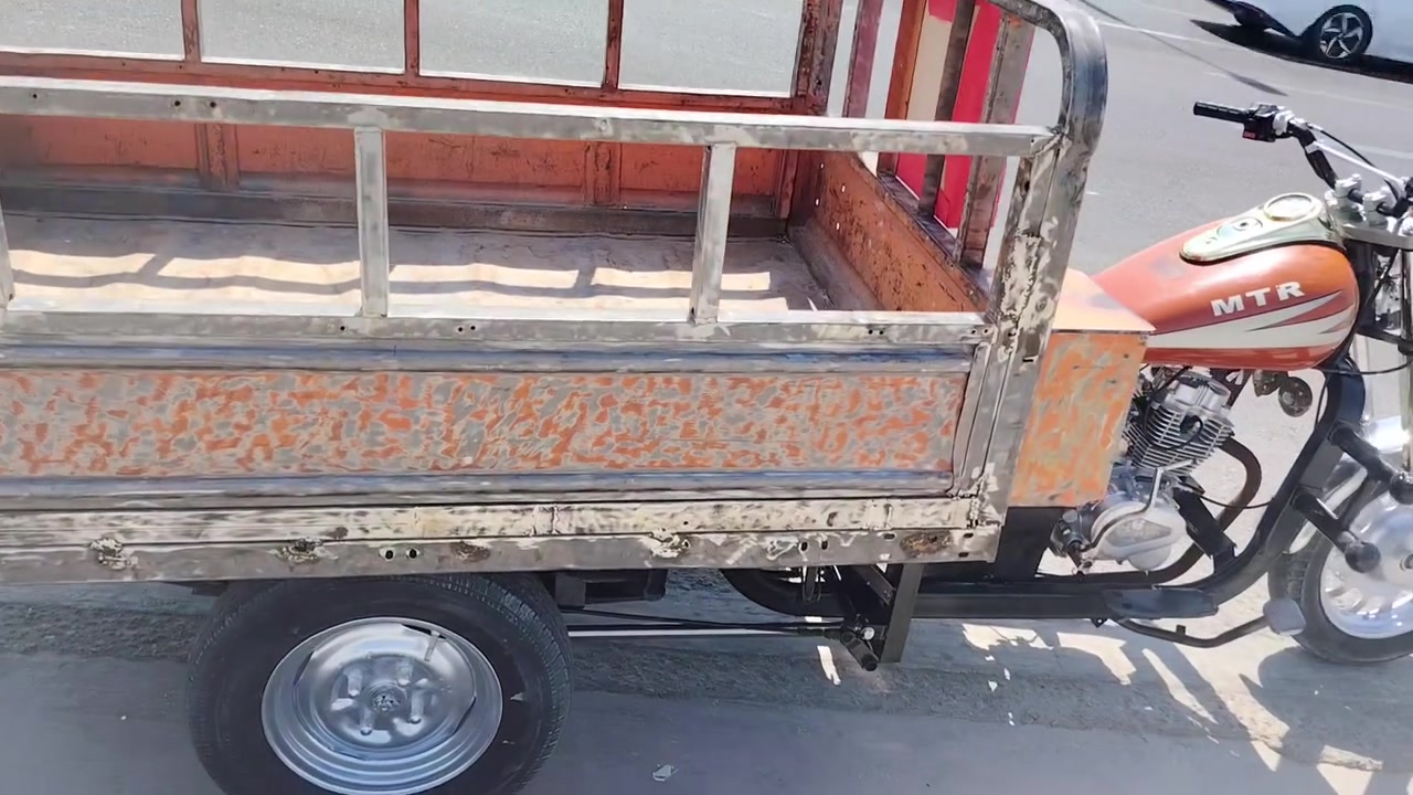 ستوته للبيع عنواني بصره زبير ***********
