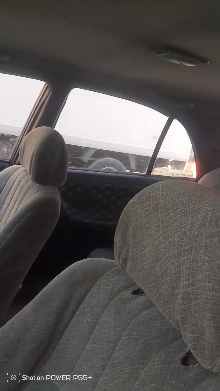 سوناته تو بسمي رقم بغداد كير عادي
مكينه 1800كبر مكينه صدري خلفي امامي كفاله 
تخم تاير جديد جام 4يصعد وينزل كهربائيات كولهه تشغل 
سياره خيو من الله تبريد منضومه كامله بس ما شنو البي واكف سياره نصبتهه تخبل خياسات مابيهه  جارده تريد تصبغه تريد تعوفهه وجرادهه مو قوي مكاني ديالئ بعقوبه الشراي ياخابر ***********

نص مكتوب في الصور:
- Shot on POWER P55+