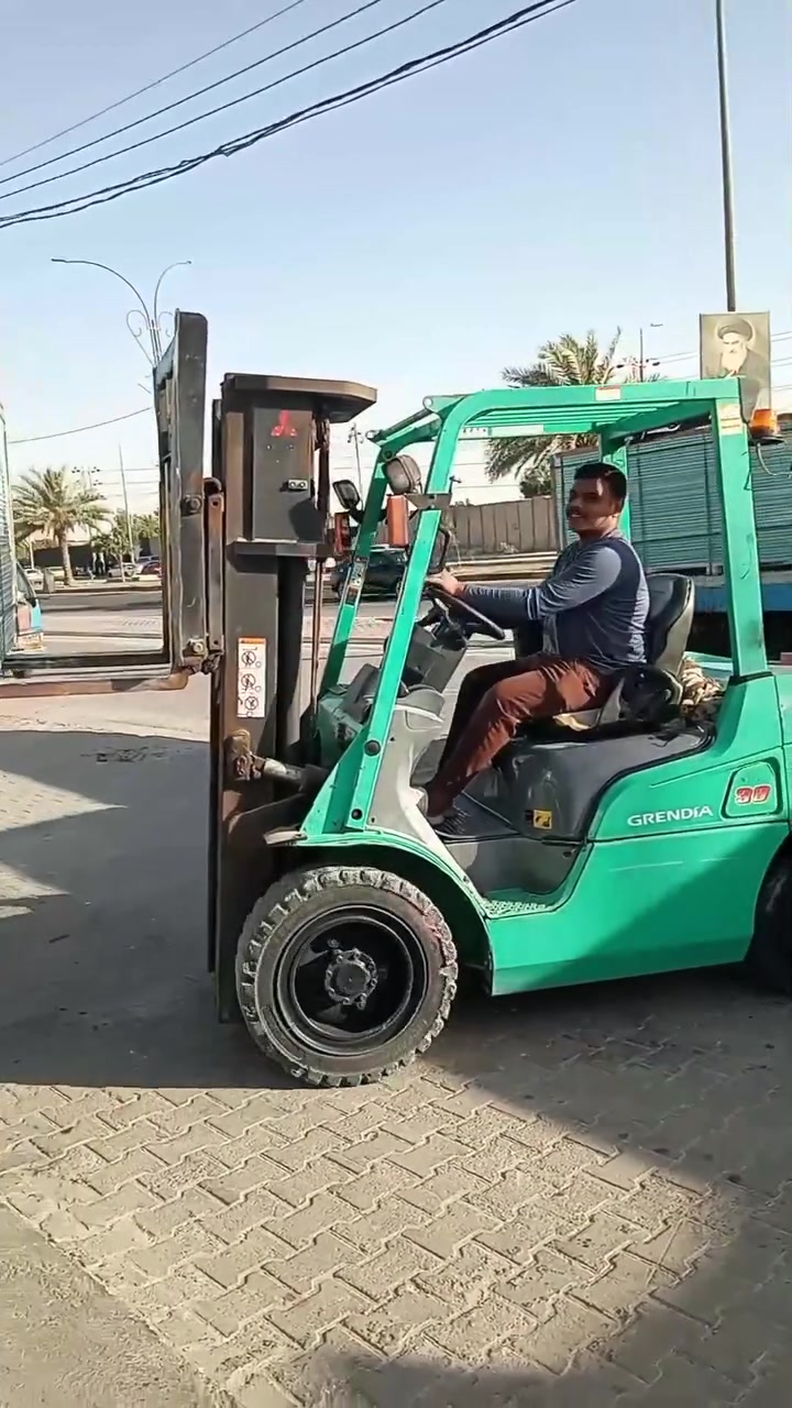 السلام عليكم منو محتاج سايق شوكيه مضبوط وملتزم يتصل***********
