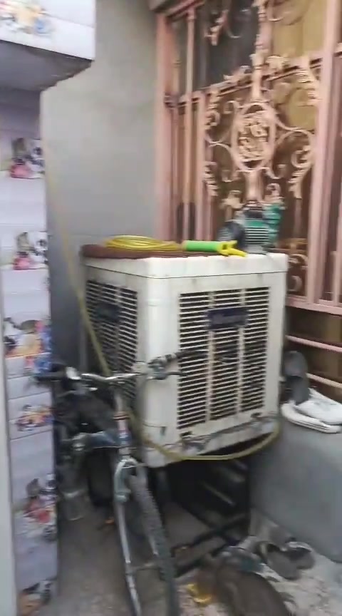🏠 مشتمل للبيع في الدورة – أبو دشير

📍 الموقع: الدورة – أبو دشير، خلف المركز، بالقرب من بيت جبارة
📜 طابو ملك صرف
📐 المساحة: 75 م²

🔹 الطابق الأرضي:

- غرفة
- استقبال
- مطبخ
- صحيات عدد 2

🔹 الطابق الثاني:

- غرفتين نوم
- حمام
- بيتونة

📞 للاستفسار والاتصال:
***********