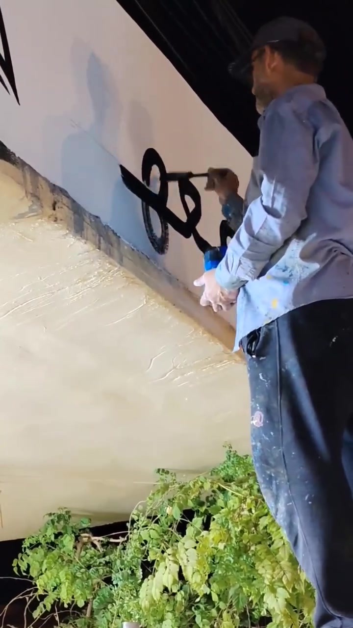 السلام عليكم، اعلانات خطية شغل رقم واحد اسعار مناسبه جدا
و أيضا يوجد صبغ للبيوت و أسعارنا جدا مناسبة.
للأستفسار :***********
