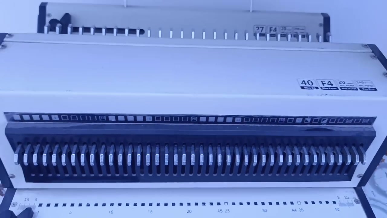 جهاز سبايرول للبيع حجم ثقيل وعملي  مناسب للكميات الكبيرة السعر 300 الف موجوده توصيل توصيل 
***********
