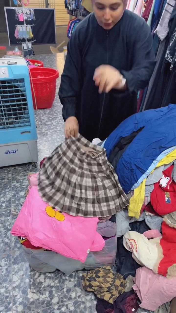 باله رجالي نسائي بناتي شبابي كولها متوفره بهذا المنشور واسعار مناسبه ملابس 
ملابس اطفال بأنواعها قطعه بالف 
قميص قطعه الفين 
بنطرون قطعه  3 
جمسوت قطعه الفين
