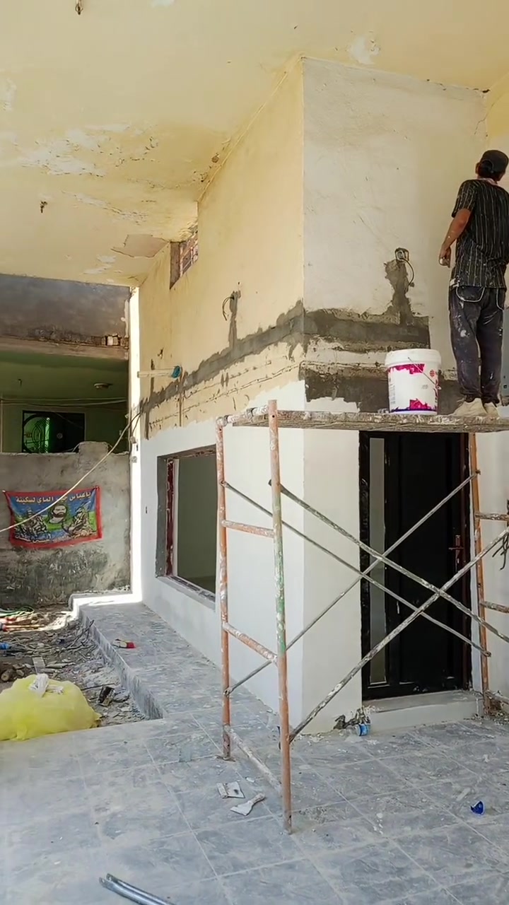 سلام عليكم متابعينا الكرام جانب من أعمالنه عرض خاص باللاسعار صبغ الواجهيات والحديد ابواب شبابيك بابل لتواصل ***********
