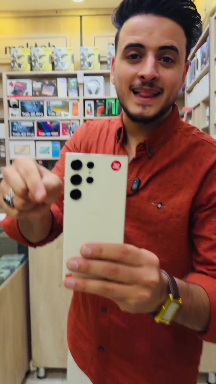 📱 للبيع: Samsung Galaxy S23 Ultra
النسخة: اليابانية
 الذاكرة: 256 جيجابايت
 النظافة: 100% (بحالة الوكالة/أخو الجديد)
 السعر: 720 ألف دينار
📞 للتواصل والاستفسار (واتساب أو اتصال):
***********
