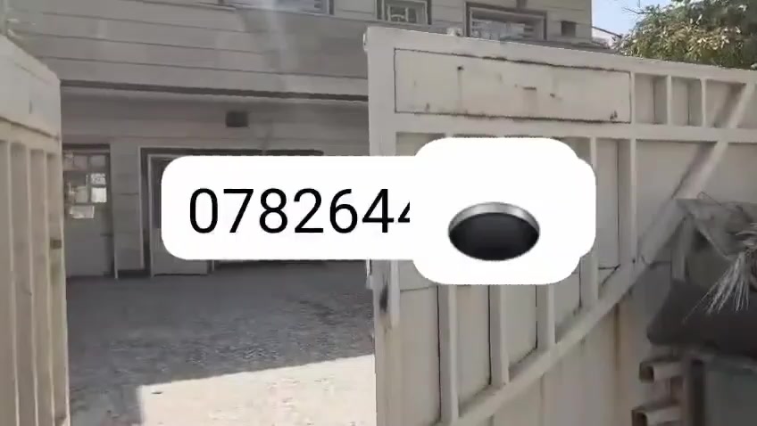 ٤٠٠متر • ٦غرف نوم • موقع تجاري