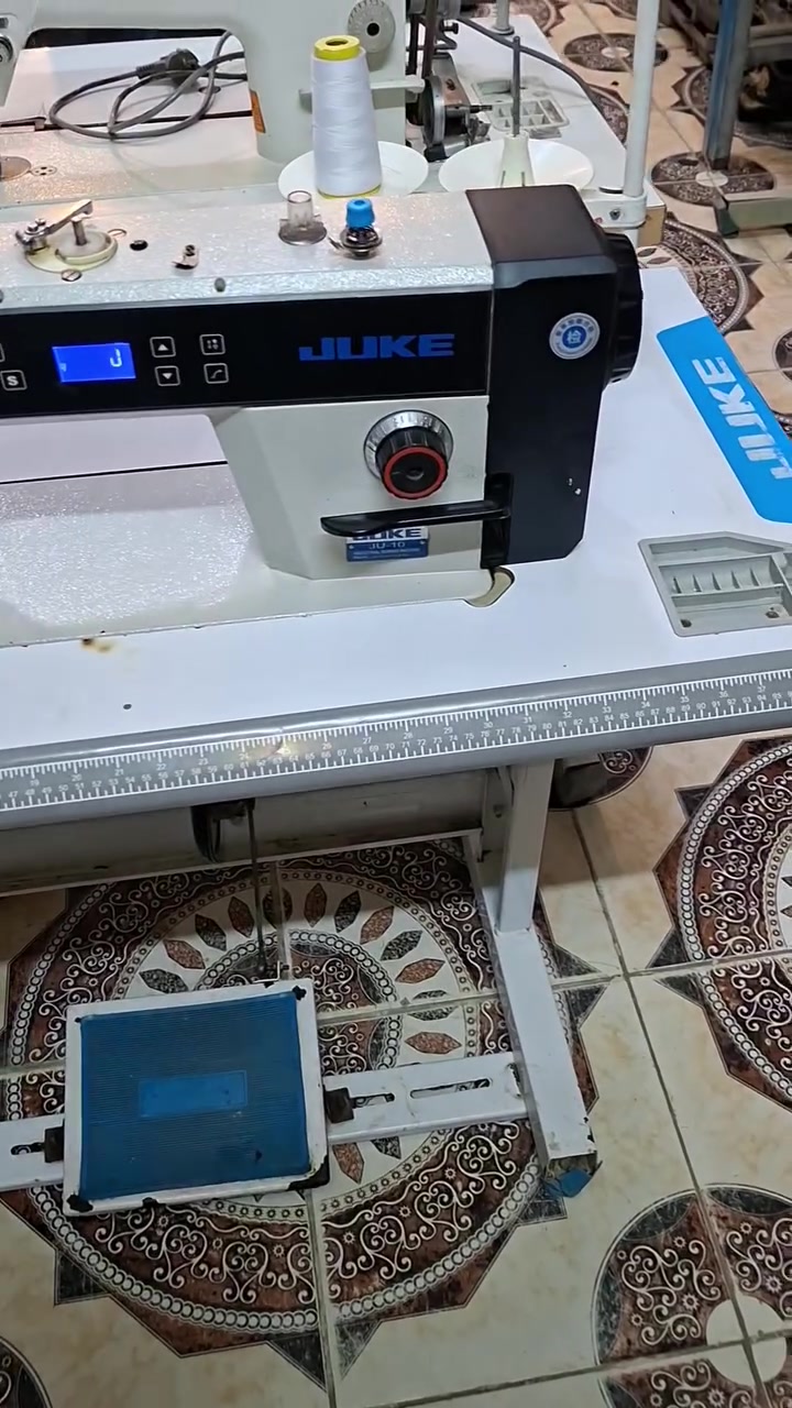 تخيط كل الاقمشه نوع جوكي اصليه باب اول
السعر 290 الف
للحجز واتساب فقط
***********
***********
