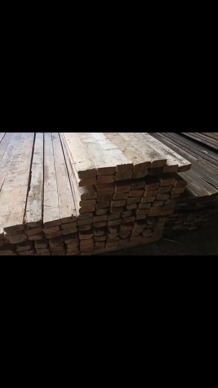 قالب خشب روسي تارس نظيف للبيع 
في بابل حلة الاستفسار ***********
