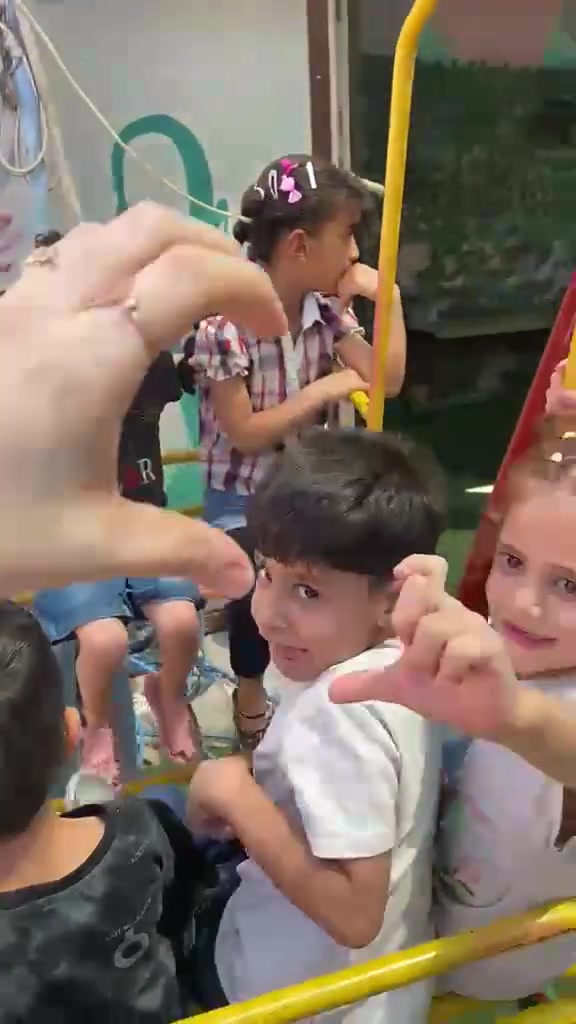 روضه الاسراء 
تعلن عن 📚 بدأ التسجيل للعام الدراسي الجديد
✨ نوفر لأطفالكم:
تعليم مميز بأساليب حديثة.
كادر تربوي متخصص.
أنشطة ترفيهية وتعليمية.
بيئة آمنة ونظيفة.
متابعة مستمرة لمستوى الطفل.
💰 أقساط ورسوم مناسبة للجميع مع إمكانية التسهيلات في الدفع.
🎈 سارعوا بحجز مقاعد أطفالكم، فالأماكن محدودة.
📍 روضة الإسراء 📞 للاستفسار والتسجيل:(***********) 📍 (الكماليه الرئاسه قرب السوق)
روضة الإسراء... بداية مشرقة لمستقبل طفلك. 🌼
