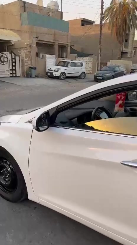 السلام عليكم
بيع او مراوس 
الانترا خليجي  موديل 2015 رقم بغداد انكليزي شرط التحويل 
مكينه وكير جدد
تبريد منضومه جديده 
حداديه جديده 
مصبوغه عام حادثها باب السايق وجاملغ امامي وتكمه بيها تعديل فقط 
فول مواصفات 
سلايت روف شغال 
شاشه وكامره
تحكم ستيرن 
كشنات جلد 
باتري جديد تخم تاير جديد 
سياره جاهزه اخر حبه 
التواصل والسعر مع صاحب السياره  
رقم صاحب السياره 
عنوان بغداد الدوره 
***********
