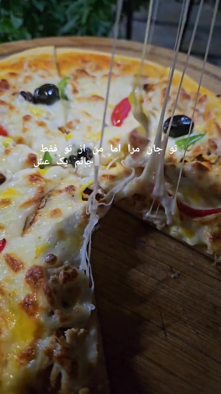 🔥 الخميس غير شكل ويا بيتزا الملك 👑🍕
لأن الخميس ما يحلى إلا ببيتزا حارة، جبنها سايح وطعمها يرد الروح 😋🔥
لا تحتار شنو تاكل اليوم…
خليها بيتزا الملك وخلي الطعم يحچي! 👑🍕
📞 للطلب: ***********
🛵 حارّة وتوصلكم لحد الباب ❤️
