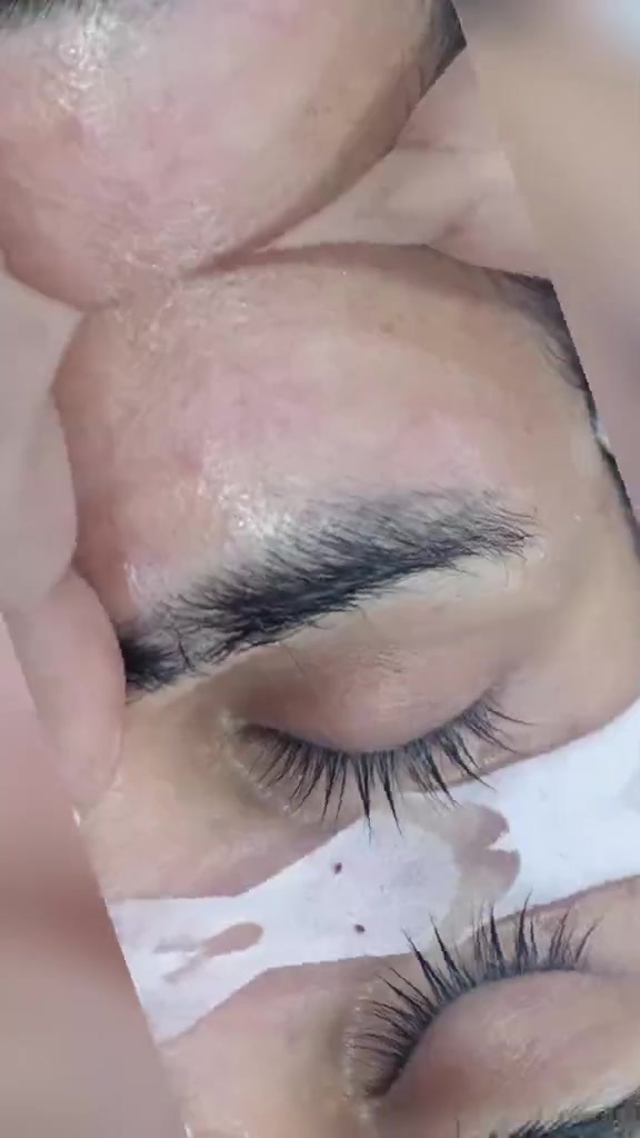 السلام عليكم
شباب الي مقدمين ع  تعين وطالبينهم للفحص وعدهم وشمات  
وفرتلكم. ازاله وشم بماده مو ليزر ماده مسح  بضمان بس الكل تعرف مو من اول جلسه 
 العنوان  بداية شارع الشريفات
رجالي محمد الحلاق يشتغللكم 
مسح وشمات   نسائي أو تاتو  صالون هدئ بيوتي يشتغللكم 
 نورونه ***********

