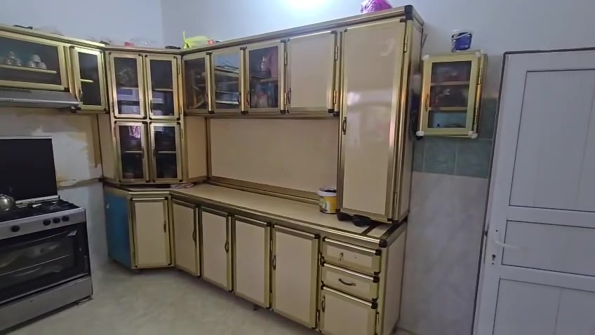 كوانتر المنيوم تقيل نظيف اخو جديد
عنوان الشارع سنجار مقابيل تربية تلعفر مجمع الهابش
***********
