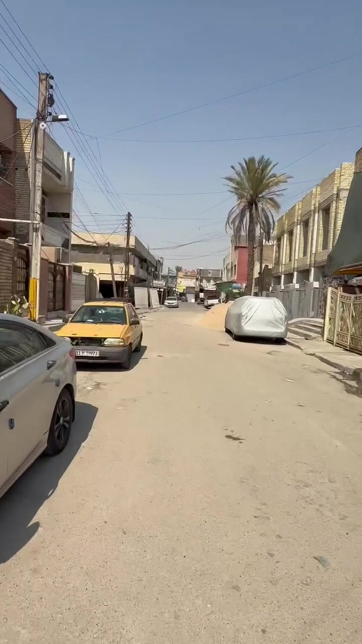 دار للبيع مساحه 105  متر طابقين 
الشعب نهايت الفوتات قرب سوق العماره
هـ***********
