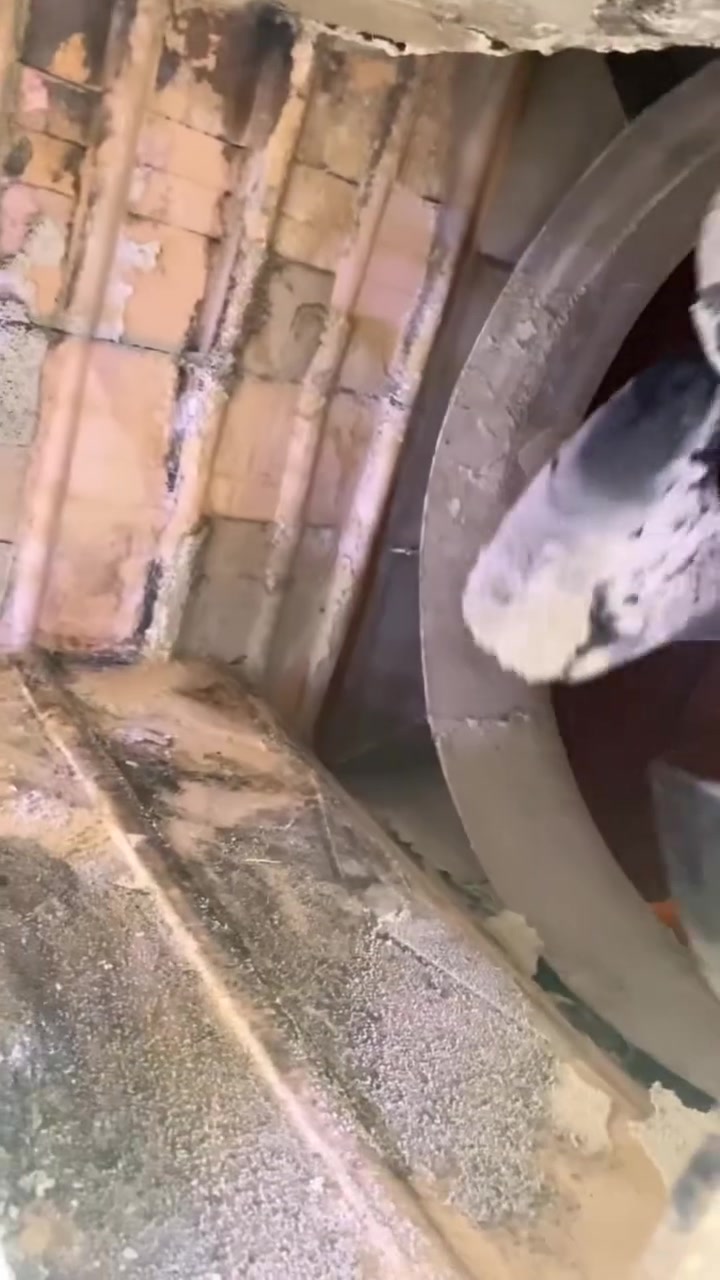 تمت صيانة الكوانفيره في موقع ال ٥ كيلو بشكل كامل.
تضمن العمل تبديل الحلفات وتنظيف هيكل المبردة بالكامل من الأملاح والترسبات العالقة.
شملت الصيانة أيضاً استبدال مضختين للماء (واتر بم عدد
2) بعد تلفهما، وتصليح/تبديل الكنترول الإلكتروني المحترق
وإعادة ضبط التوصيلات.
‏***********
