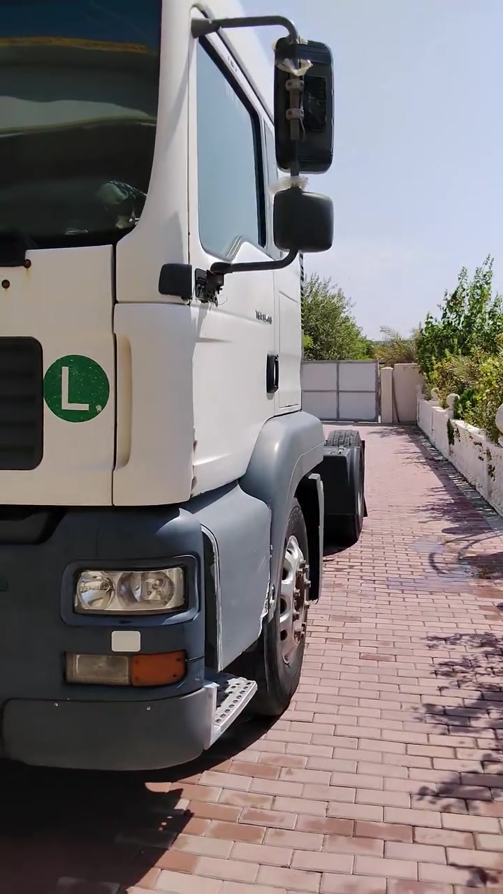 للبيع سريع مان مودیل 2003 گير اوتوماتيك ريتايده ر410 تبريت 
مربوت فلات سه ياره ى ناو ئيش يه كراس بارى پئ بكه هيچ نوقسانى نيه
*********** 
مشترى نيت جه رس مه كه
